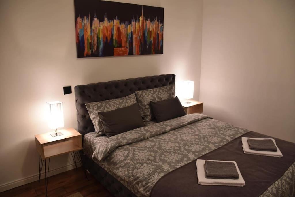 Apartment In Belgrade With Small Parking Space ภายนอก รูปภาพ
