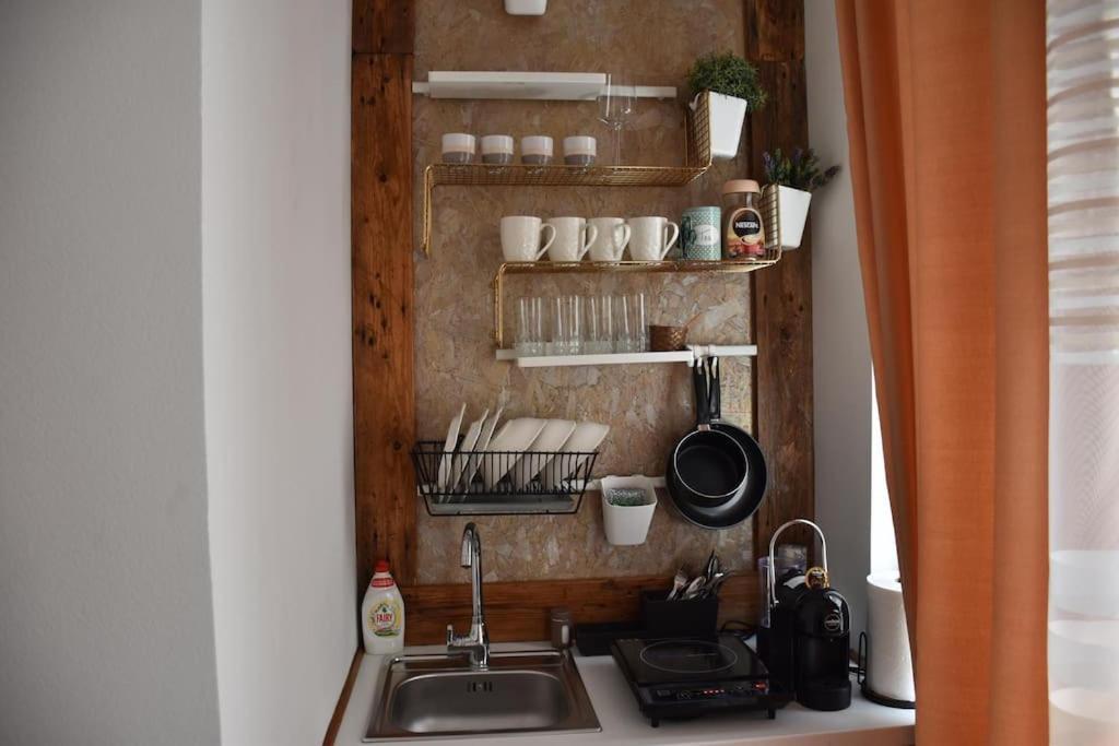 Apartment In Belgrade With Small Parking Space ภายนอก รูปภาพ